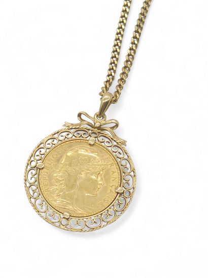French WORK Xxeme seicle
750° yellow gold...