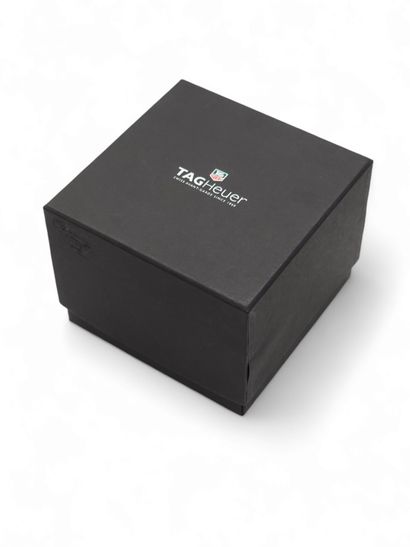 TAG HEUER Carrera 
Steel wristwatch, round...