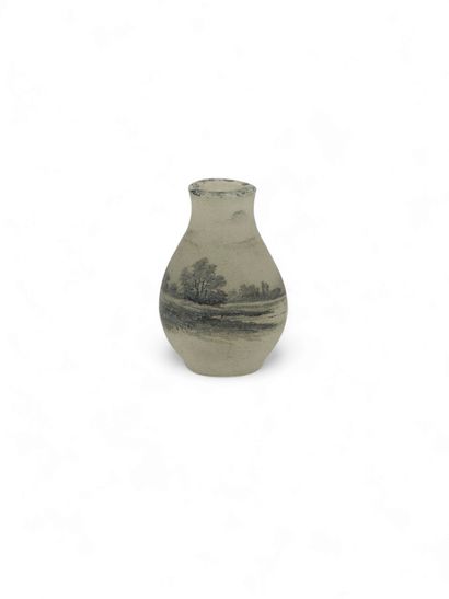 DAUM Nancy 
Multi-layered glass miniature...