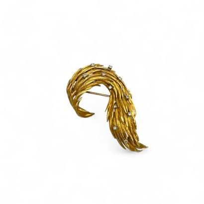 20th century FRENCH WORK
Feather brooch in...
