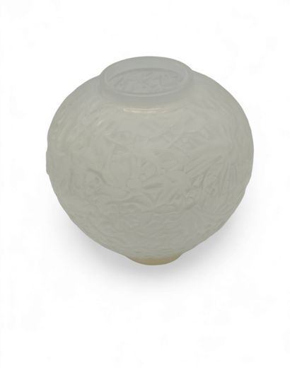 RENÉ LALIQUE
Mistletoe