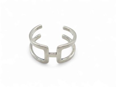 HERMES 
BRACELET H en argent 925
Poids :...