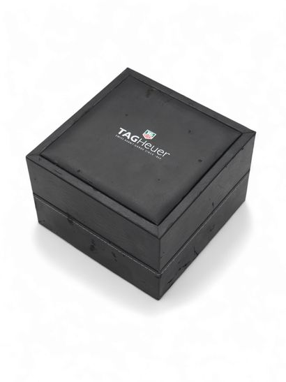 TAG HEUER Carrera 
Steel wristwatch, round...