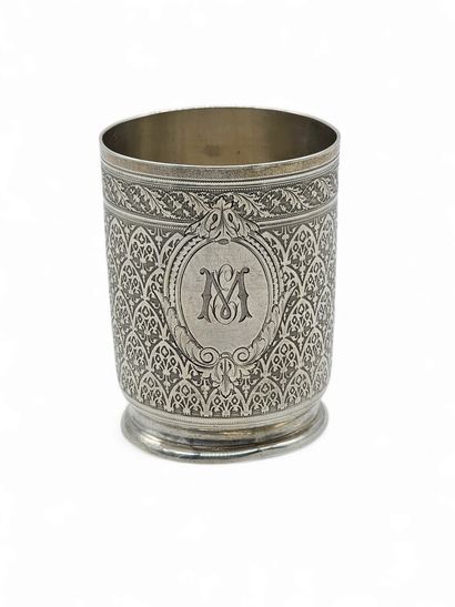 TIMBALE in silver, finely chased and monogrammed
Weight...