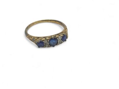 GOLD LOT comprising :
A 750° yellow gold...