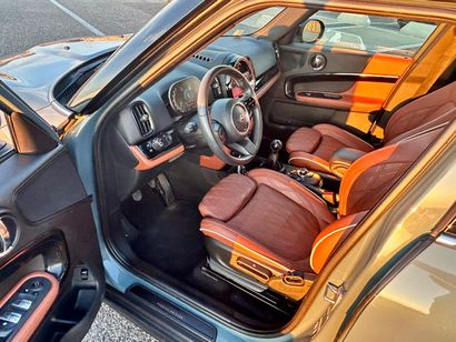 Mini Cooper Countryman Northwood finish estate...