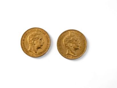 TWO 20 Mark gold coins 
Weight: 15.90 g