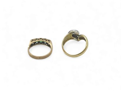 LOT OF 585° GOLD including
Ring set with...