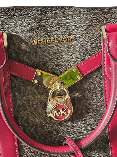 MICHAEL KORS 
