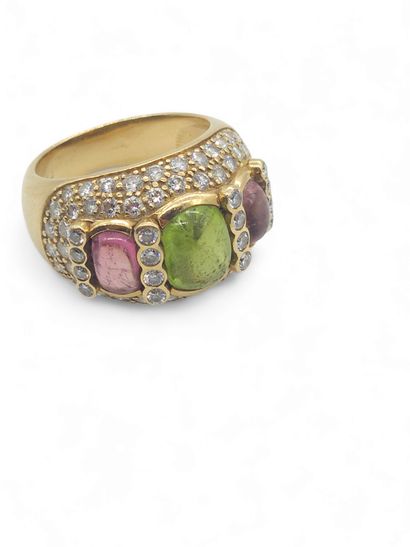 Half-jewel ring in 750° yellow gold set with...