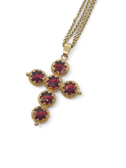 Double-row chain in 750° yellow gold with...