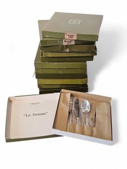 CHRISTOFLE Perles model
Silver-plated cutlery...