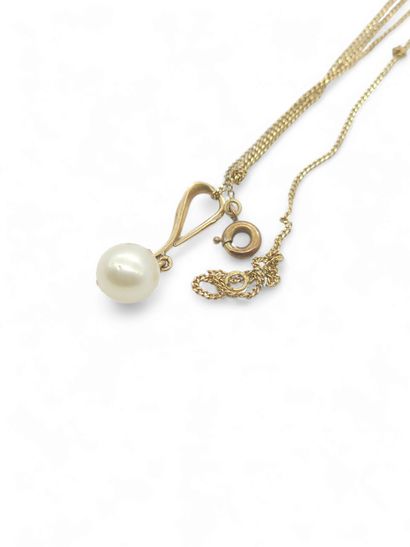 MODERN FRENCH WORK
750° yellow gold CHAIN...