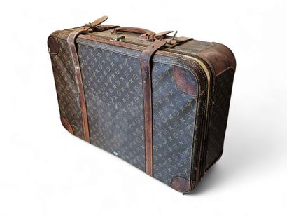Louis VUITTON. Suitcase model 