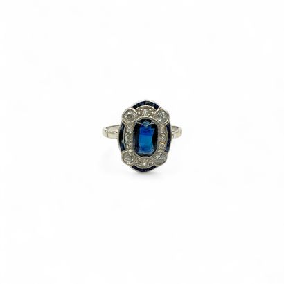 FRENCH WORK 1920
950°/°°° platinum ring,...