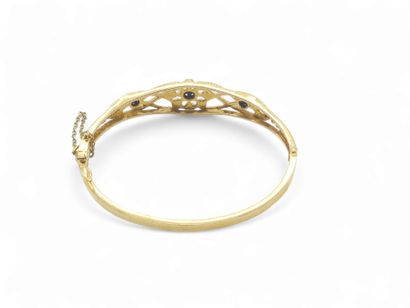BRACELET in 375° yellow gold set with Majorca...
