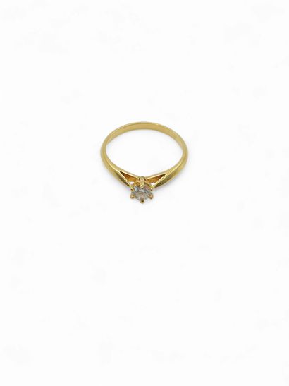 TRAVAIL Français 
BAGUE en or jaune 750°...
