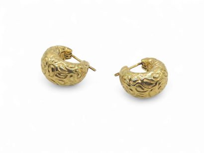 Italian work
PAIR of earrings in 750° yellow...
