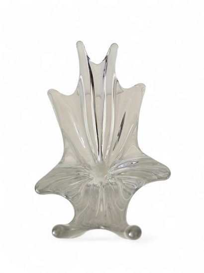 BACARRAT 
Shuttle-shaped crystal fruit bowl
Signed...