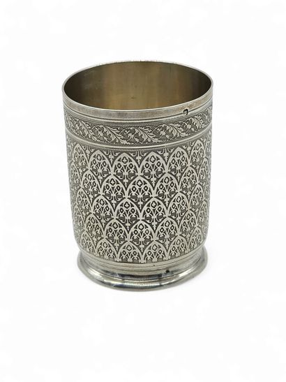 TIMBALE in silver, finely chased and monogrammed
Weight...