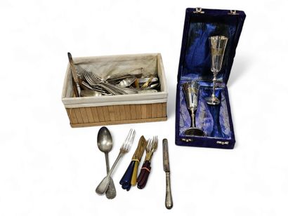 ensemble de couvert en metal argente ( ercuis...