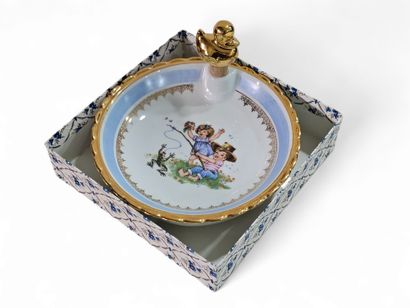 Petite assiette à bouillie en faience