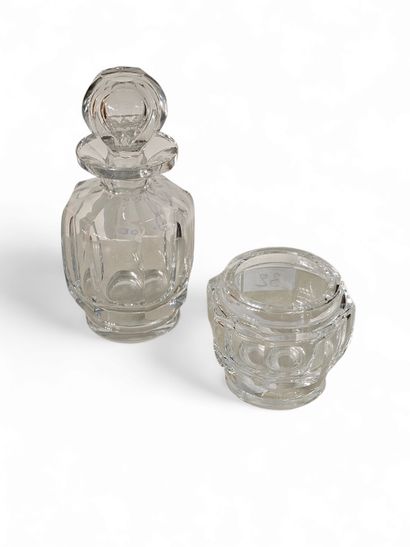 BACCARAT
Partie de necessaire de toilette...
