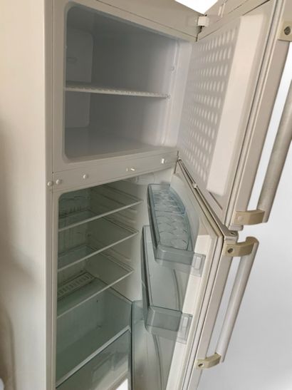 Bosch
Refrigerateur congelateur