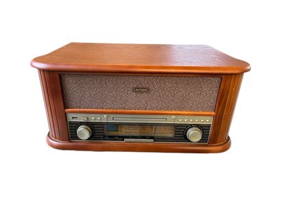 LENCO modele TCD 2500
Poste radio tourne...
