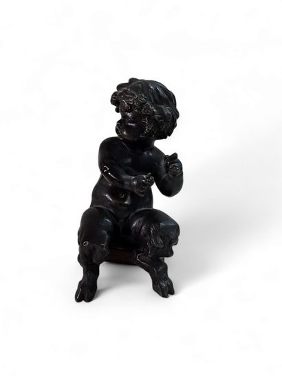 DEUX BRONZES
Un satyre assis, probablement...
