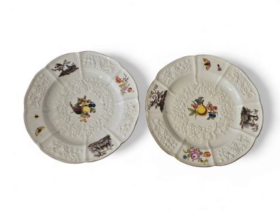 ALLEMAGNE
Deux assiettes en porcelaine à...