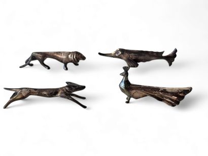 GALLIA
Ensemble de onze porte couteaux zoomorphes...