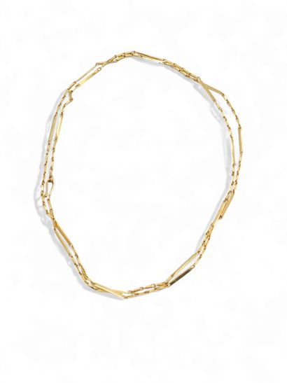CHAINE en or jaune 750° maille baguette 
Poids...