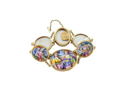 TRAVAIL DU XVIIIème siècle
CHARMANT bracelet...