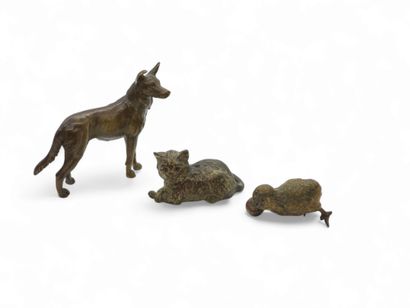 VIENNE
Ensemble de trois sujets en bronze...
