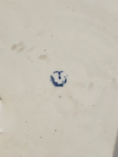 ALLEMAGNE
Deux assiettes en porcelaine à...