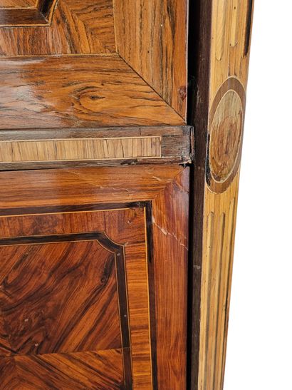 SECRETAIRE d’époque Louis XVI, estampillé...