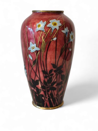 JULES SARLANDIE (1874-1934) LIMOGES
Vase...