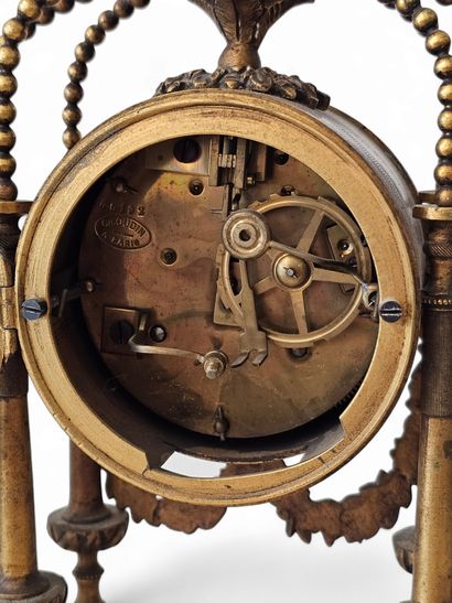 CHARLES OUDIN 
Pendule de style Louis XVI...