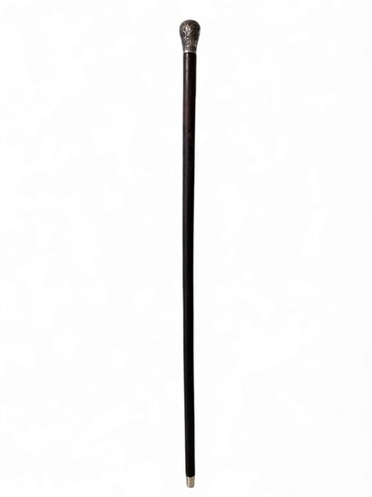 CANNE DE DANDY
Pommeau en argent bas titre,...