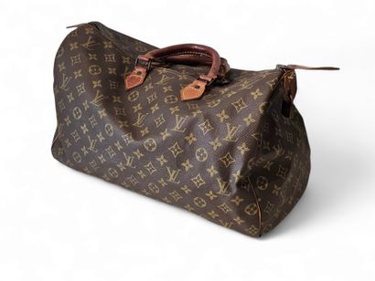 LOUIS VUITTON.
Sac Speedy 40 en toile monogramme...