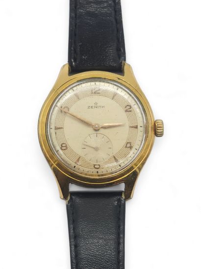 ZENITH 
Montre bracelet en métal doré et...