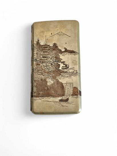 JAPAN 20th century 
Cigarette case in silver...