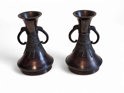 CHINA 19th century
Pair of flat-bottomed...