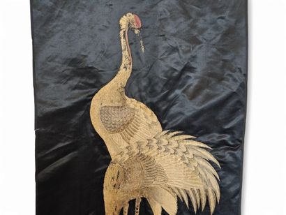 CHINA 19th century
Embroidery on silk depicting...