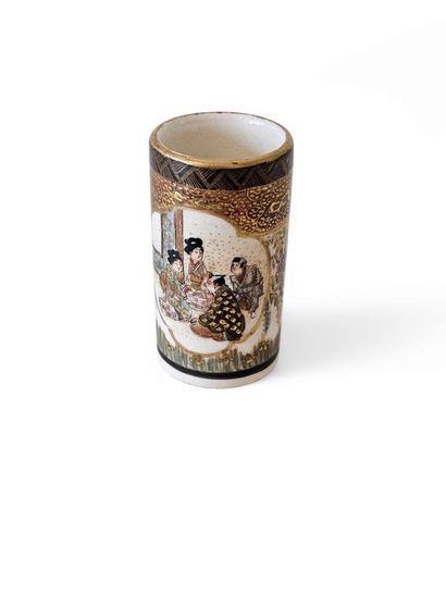 JAPON, Fours de Satsuma - Epoque MEIJI (1868...