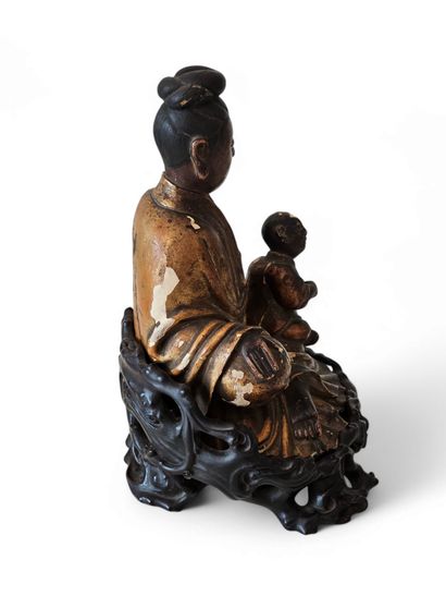 CHINE - XIXe siècle
Groupe en bois sculpté...