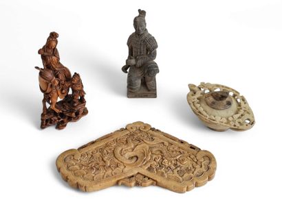 CHINA 20th century
Decorative element in...