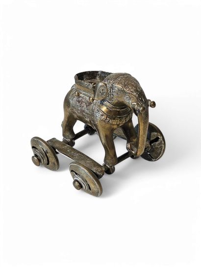 INDE Fin XIXème début XXème siècle 
Eléphant...