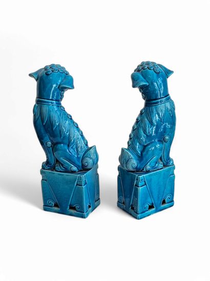 CHINESE WORK XX eme siecle 
Pair of turquoise...